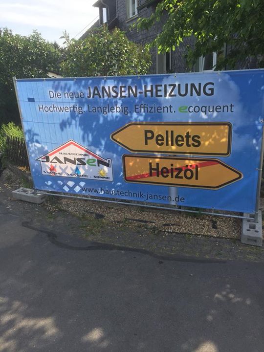 Ein Öl-Dinosaurier muss Platz machen für einen Paradigma Peleo Holzpelletkessel mit Multienergie-Hygienespeicher Aqua-Expresso. Heute…