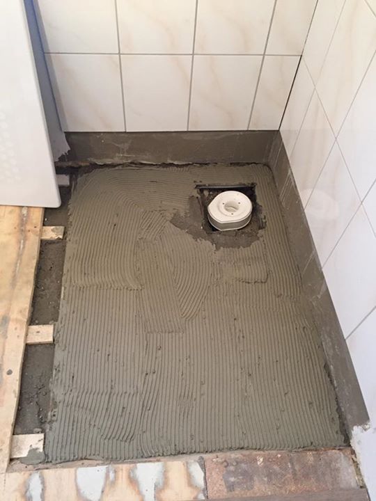 Endspurt in unserem ELEMENTS barrierefreien Traumbad. Heute haben wir die bodengleiche KALDEWEI Duschfläche Superplan…